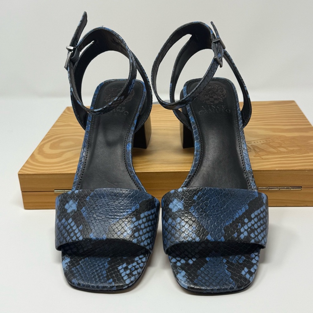 Vince Camuto Carliss Block Heel Sandal Size 8.5 Black